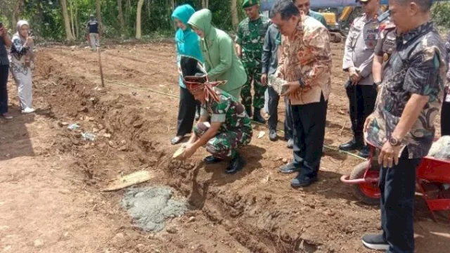 Bupati Takalar Dampingi Pangdam XIV/Hasanuddin Groundbreaking KDKMP di Kelurahan Canrego