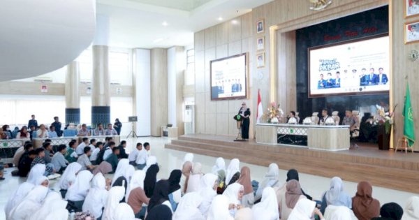 Bupati Barru Berikan Semangat Peserta Try Out Akbar Gerakan Barru Cerdas