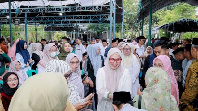 Bupati Barru Pererat Silaturahmi Bersama 3 Ribu Warga Dari Berbagai Elemen Masyarakat