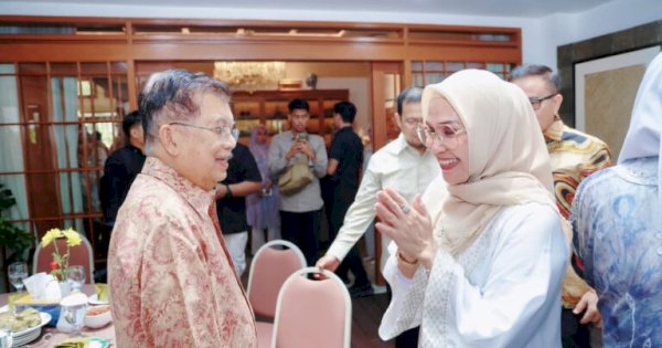 Momen Idulfitri, Bupati Barru Andi Ina Kartika Silaturahmi di Kediaman Jusuf Kalla 