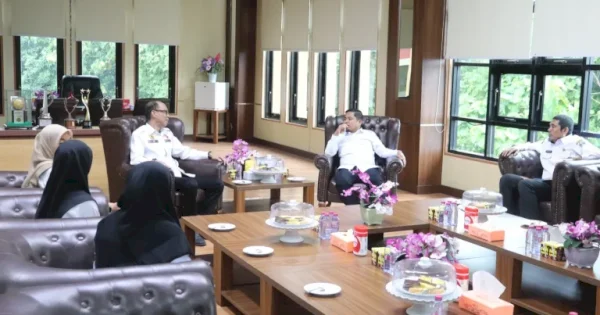 Diterima Wali Kota Tasming, Bawaslu Audiensi ke Pemkot Parepare Bahas Pemilu Demokrasi 