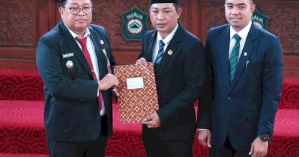 DPRD Takalar Serahkan 32 Rekomendasi LKPJ 2025, Ini yang Jadi Prioritas