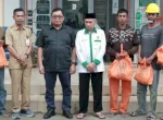 Bupati Takalar Serahkan 238 Paket Lebaran kepada Tenaga Teknis