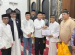 Safari Ramadan Tim II Pemkab Takalar Salurkan Bantuan di Masjid Nurul Ilmih Bontoloe