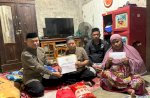 Usai Viral di Medsos Akibat Kena Penertiban di CPI, Gubernur Sulsel Kirim Bantuan Untuk Ibu Helmi