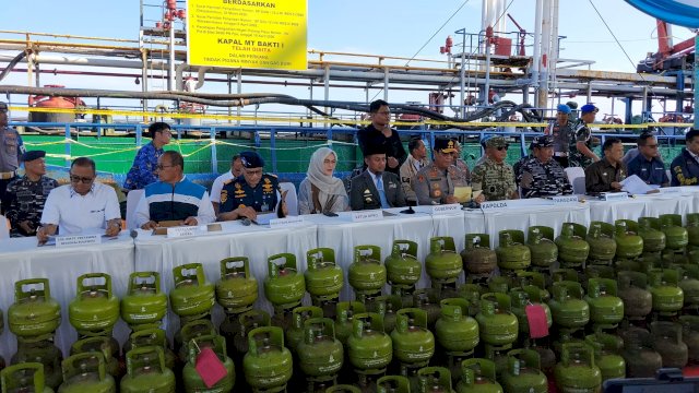 Polda Sulsel Ungkap Kasus Penyalahgunaan BBM dan LPG Bersubsidi