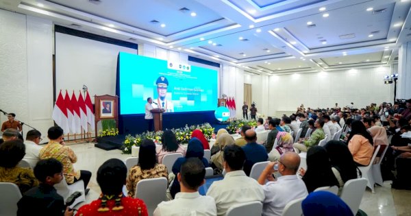 Berhasil Berikan Praktik Baik Penanganan Anak Tidak Sekolah, Gubernur Sulsel Jadi Pembicara di Bappenas bersama 4 Menteri