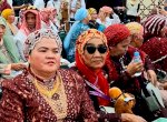 Jemaah Haji Sulsel Tiba Dengan Pakaian Mencolok, Hj Dahliah: Blink-Blink Bukan Pamer