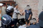 Pesta Miras Ballo Muda-Mudi di Makassar Berujung Keributan, 5 Orang Diamankan&nbsp;