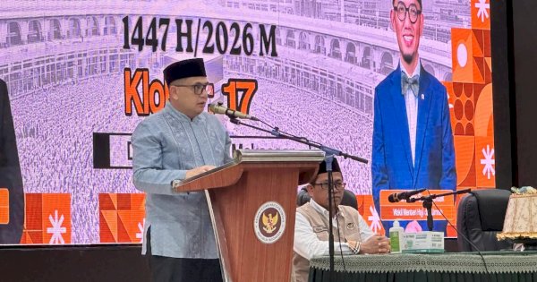 Wali Kota Munafri Jemput Jemaah Haji Kloter 17 Debarkasi Makassar
