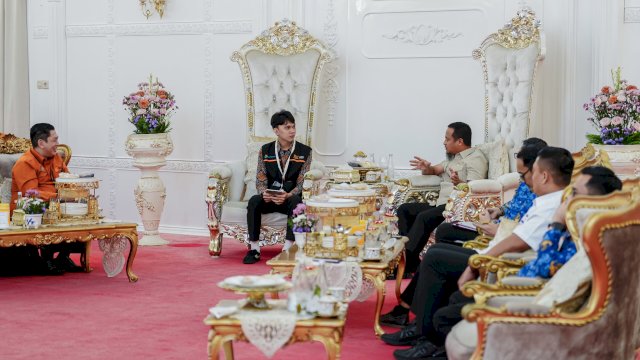 Terima Pendataan BPS, Gubernur Sulsel Serukan Partisipasi Aktif Masyarakat dalam Sensus Ekonomi 2026