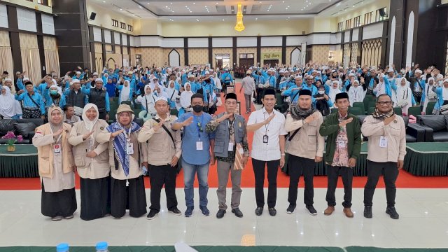 Kloter 23 Debarkasi Makassar Tiba, Satu Jemaah Haji Asal Wajo Wafat di Tanah Suci