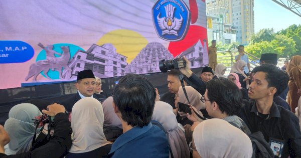 Lantik 369 Kepsek, Wali Kota Makassar Akan Tambah Insentif dan Transportasi untuk Guru Pulau