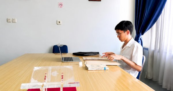 Arsip Sulsel Dilirik Mahasiswa National University of Singapore sebagai Sumber Penelitian