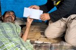 Gubernur Sulsel Bantu Dg Sangkala, Warga Lumpuh yang Bertahun-Tahun Tinggal di Gubuk Jeneponto