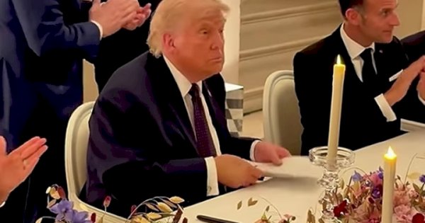 Donald Trump dan Masoud Teken MoU, AS dan Iran Sepakat Damai 