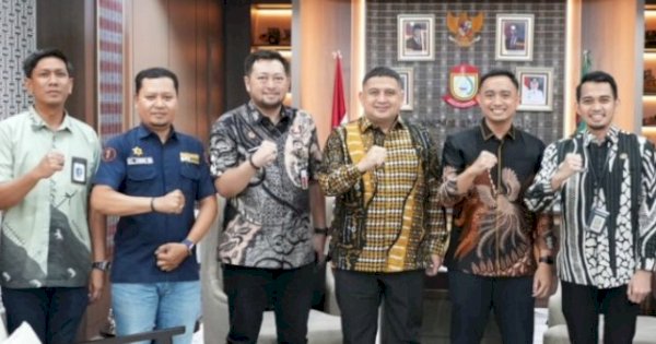 Kepala Bapenda Dampingi Wali Kota Terima Audiansi UPTB Sulsel