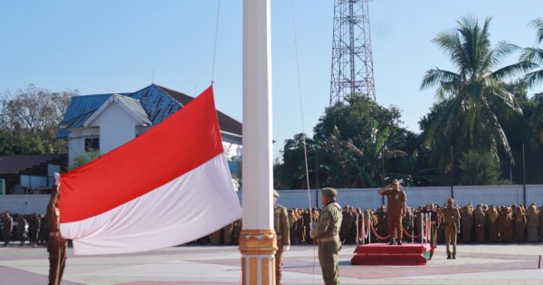Sekda Takalar Pimpin Upacara Peringatan Hari Keluarga Nasional ke-33, Tekankan Peran Strategis Keluarga