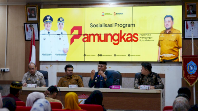 Sosialisasi PAMUNGKAS di Ujung Tanah, Bapenda Makassar Dorong Warga Lakukan Pendataan Pajak Secara Digital