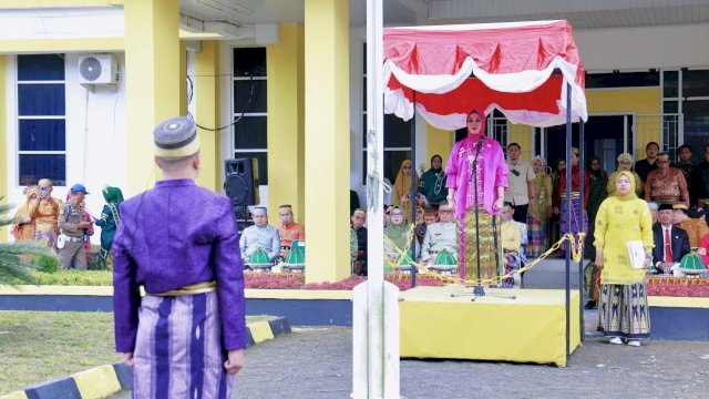 Bupati Barru Pimpin Upacara Hardiknas, Pendidikan Ditegaskan sebagai Prioritas Utama