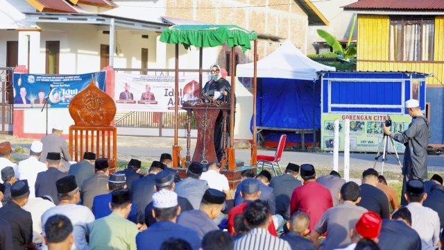 Bupati Barru Ajak Warga Maknai Iduladha sebagai Momentum Kepedulian dan Kebersamaan