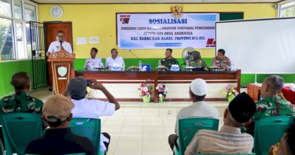 Pemkab Barru dan Kodim Sosialisasikan Pembangunan Yonif TP, Warga Diajak Kedepankan Musyawarah