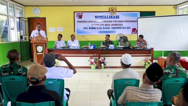 Pemkab Barru dan Kodim Sosialisasikan Pembangunan Yonif TP, Warga Diajak Kedepankan Musyawarah