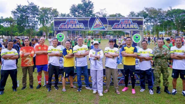 Tutup Liga Ramang U-17, Bupati Barru Tegaskan Komitmen Pembinaan Talenta Sepak Bola Muda