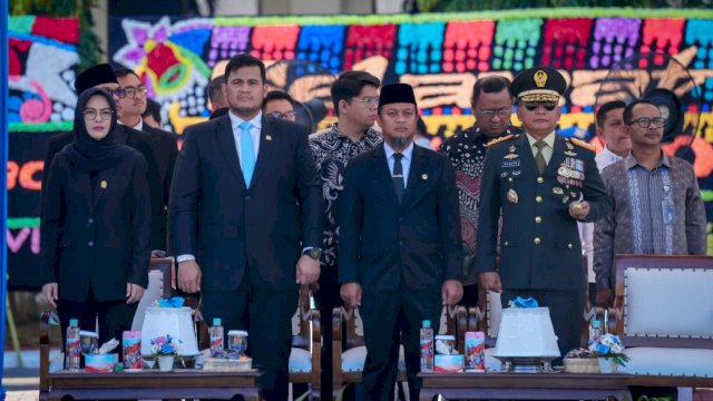 Hari Bhayangkara ke-80, Andi Amar: Polri Harus Jadi Garda Terdepan Pelayanan Rakyat