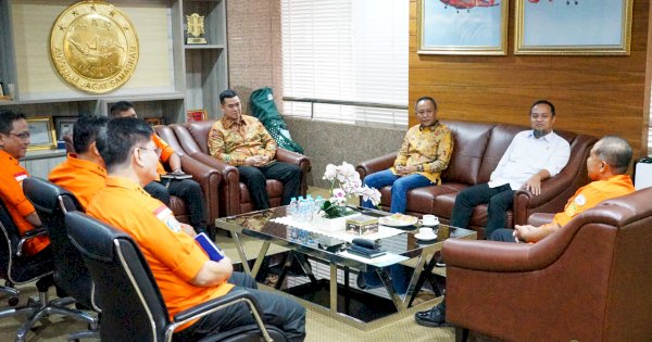 Gubernur Andi Sudirman Laporkan Progres Evakuasi KM Nurul Salsa kepada Kepala Basarnas RI