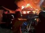 Kebakaran Hebat Landa Pemukiman Padat di Makassar, Puluhan Rumah Hangus Dilalap Api&nbsp;