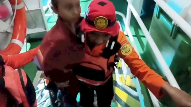 Rompong Nelayan Selamatkan 5 Korban KM Nurul Salsa, Terombang-ambing Selama 4 Hari&nbsp;