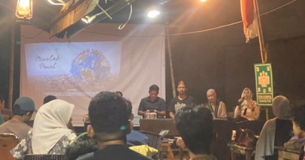 Kadis DLH Maros Hadiri Dialog Lingkungan Oi Maros, Soroti Pentingnya Kolaborasi Penanganan Sampah