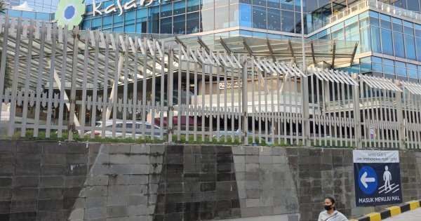Pagar Mal Kota Kasablanka Dibongkar Usai Viral, Pemprov DKI Soroti Kesan Jakarta Tak Aman