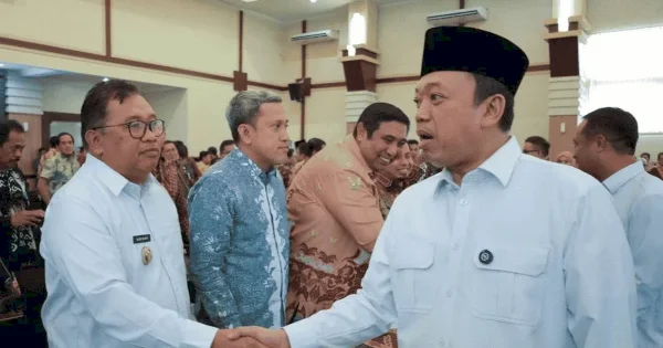 Bupati Takalar Bersama Menteri ATR Nusron Wahid Teken LP2B
