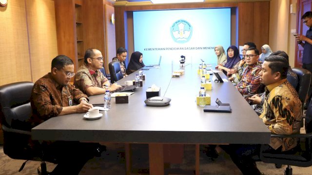 Wali Kota Tasming Hamid Koordinasi ke Kemendikdasmen RI, Perkuat Program Pendidikan di Parepare