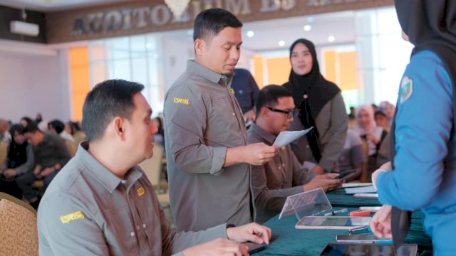 Pemkot Parepare Mulai Distribusi SPPT dan Pembayaran Perdana PBB 2026