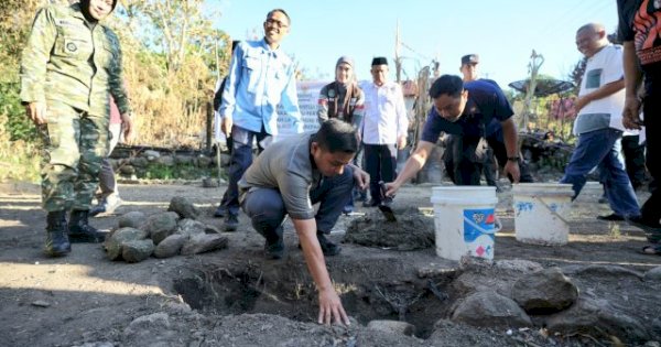 Wali Kota Parepare Tasming Hamid Letakkan Batu Pertama Rumah Layak Huni BAZNAS di Bacukiki