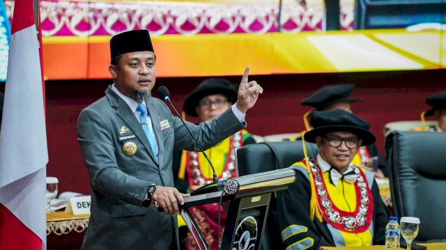 Dies Natalis ke-65 UNM, Gubernur Sulsel Dorong Kolaborasi Kampus dan Pemerintah Bangun SDM Unggul