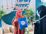 Wakil Wali Kota Makassar Serahkan Bantuan Pangan Gratis pada Rangkaian Muktamar V Wahdah Islamiyah