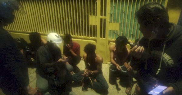 Polisi di Makassar Tangkap 9 Remaja Pelaku Penyerangan, Sita Badik Hingga Busur 