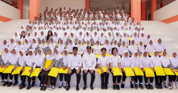 Dampingi Mensos, Gubernur Sulsel Optimistis Sekolah Rakyat Cetak Generasi Berakhlak dan Berdaya Saing