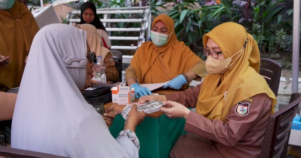 HUT RI Ke-81, Pelindo Beri Layanan Kesehatan Gratis bagi 200 Warga Kecamatan Wajo