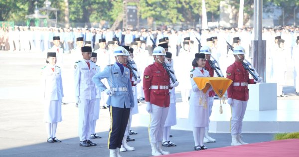 Paskibraka Makassar Bawa Semangat TIM NARYA, Terjemahkan Jiwa Bahari Lewat Formasi Benteng Rotterdam