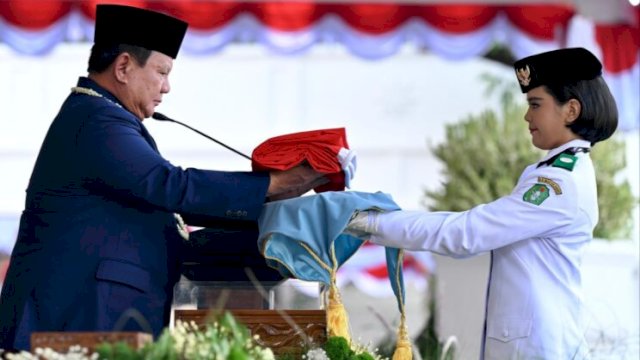 Presiden Prabowo Subianto memimpin langsung Upacara Peringatan Detik-Detik Proklamasi Kemerdekaan Republik Indonesia di halaman Istana Merdeka, Jakarta, Senin, 17 Agustus 2026. Foto: BPMI Setpres