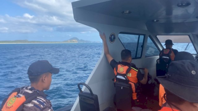 Warga Jatuh dari KMN Maria Nusa di Perairan Selayar, Tim SAR Gabungan Lakukan Pencarian