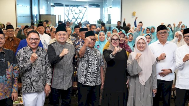 Hadiri Maulid KKDB, Wali Kota Makassar Dorong Penguatan Pendidikan Adab dari Keluarga