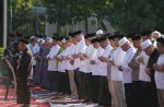 Kemarau Panjang, Wali Kota Makassar Bersama Warga Salat Istisqa di Al-Markaz