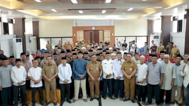 Apresiasi Pengabdian Imam, Pemkab Takalar Naikkan Honor Jadi Rp600 Ribu