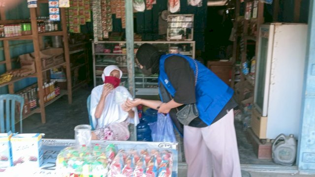 Fordes Matappa Peduli Debu di 20 Desa Lingkar Tambang, Bagikan Masker Kepada Warga&nbsp;